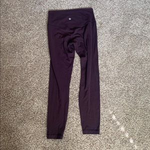 Aligns Lululemon